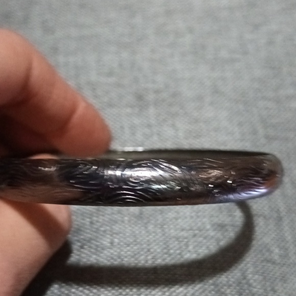 Vintage Silver tone etched Spangled bracelet - Picture 7 of 8